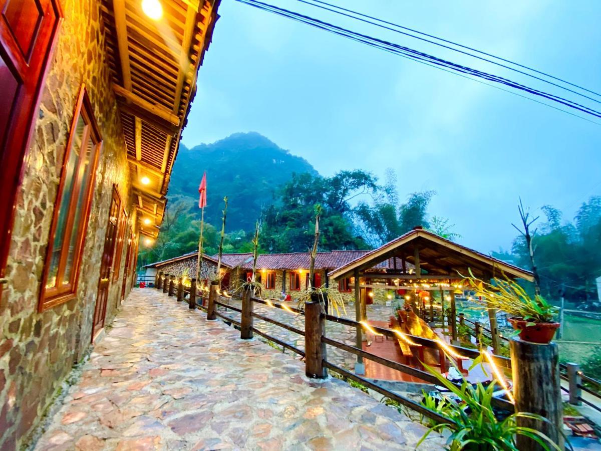 Lan Rung Homestay Lung Nieo ภายนอก รูปภาพ