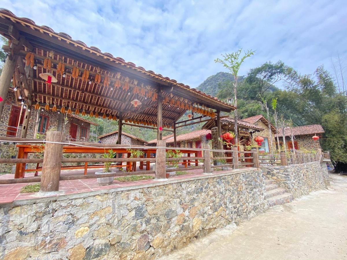 Lan Rung Homestay Lung Nieo ภายนอก รูปภาพ