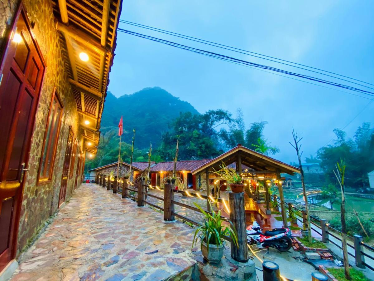 Lan Rung Homestay Lung Nieo ภายนอก รูปภาพ