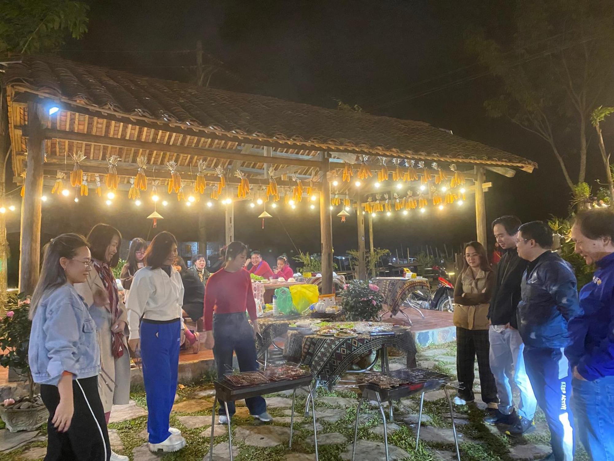 Lan Rung Homestay Lung Nieo ภายนอก รูปภาพ
